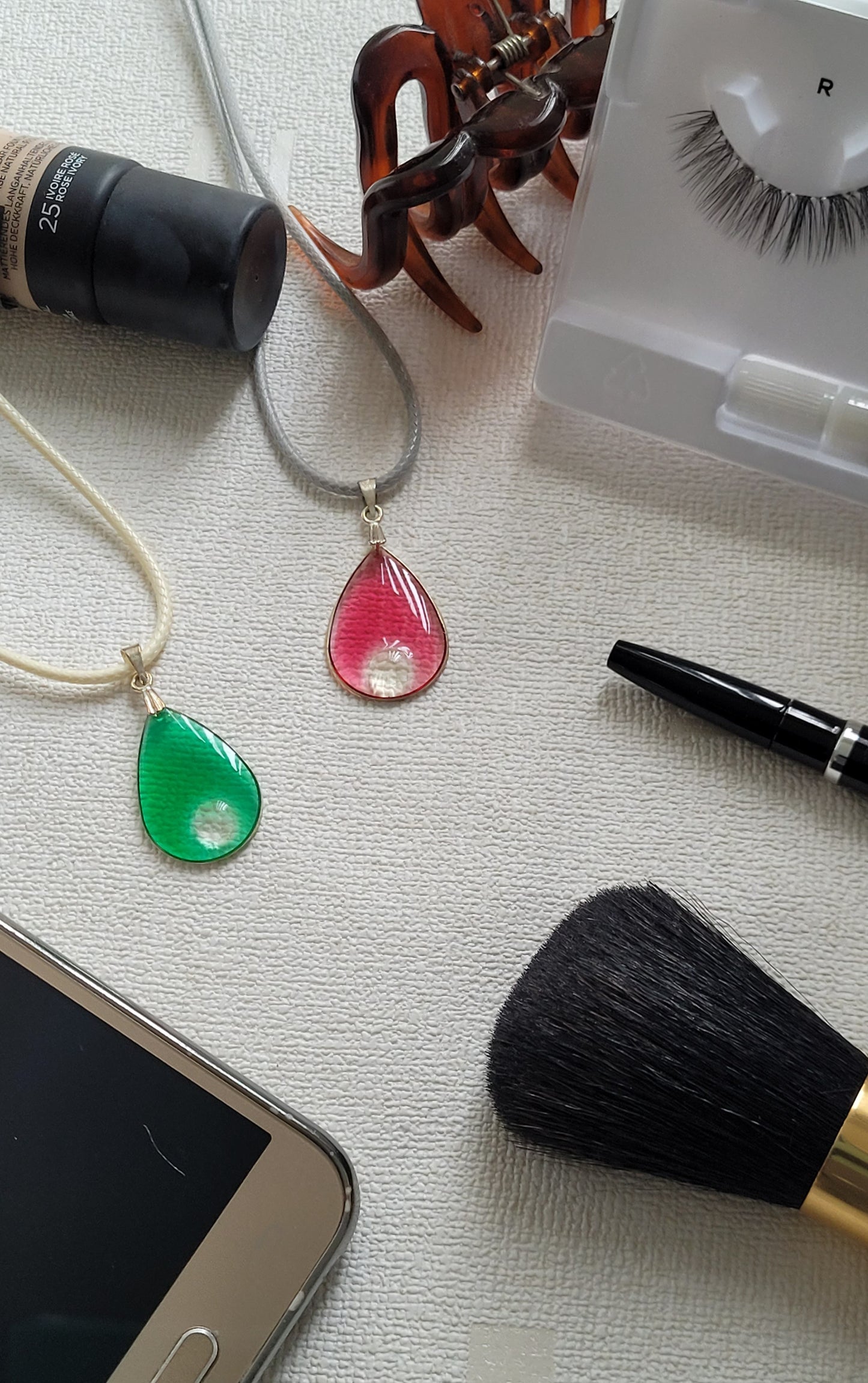 R111. Green Teardrop Pendant